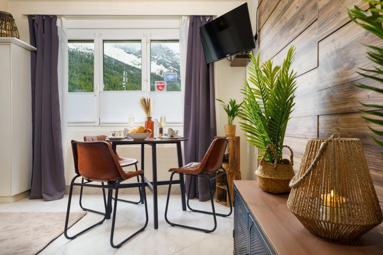 Helles, Chalet-Stil Apartment Mit Allalinblick Саас-Фее Екстериор снимка